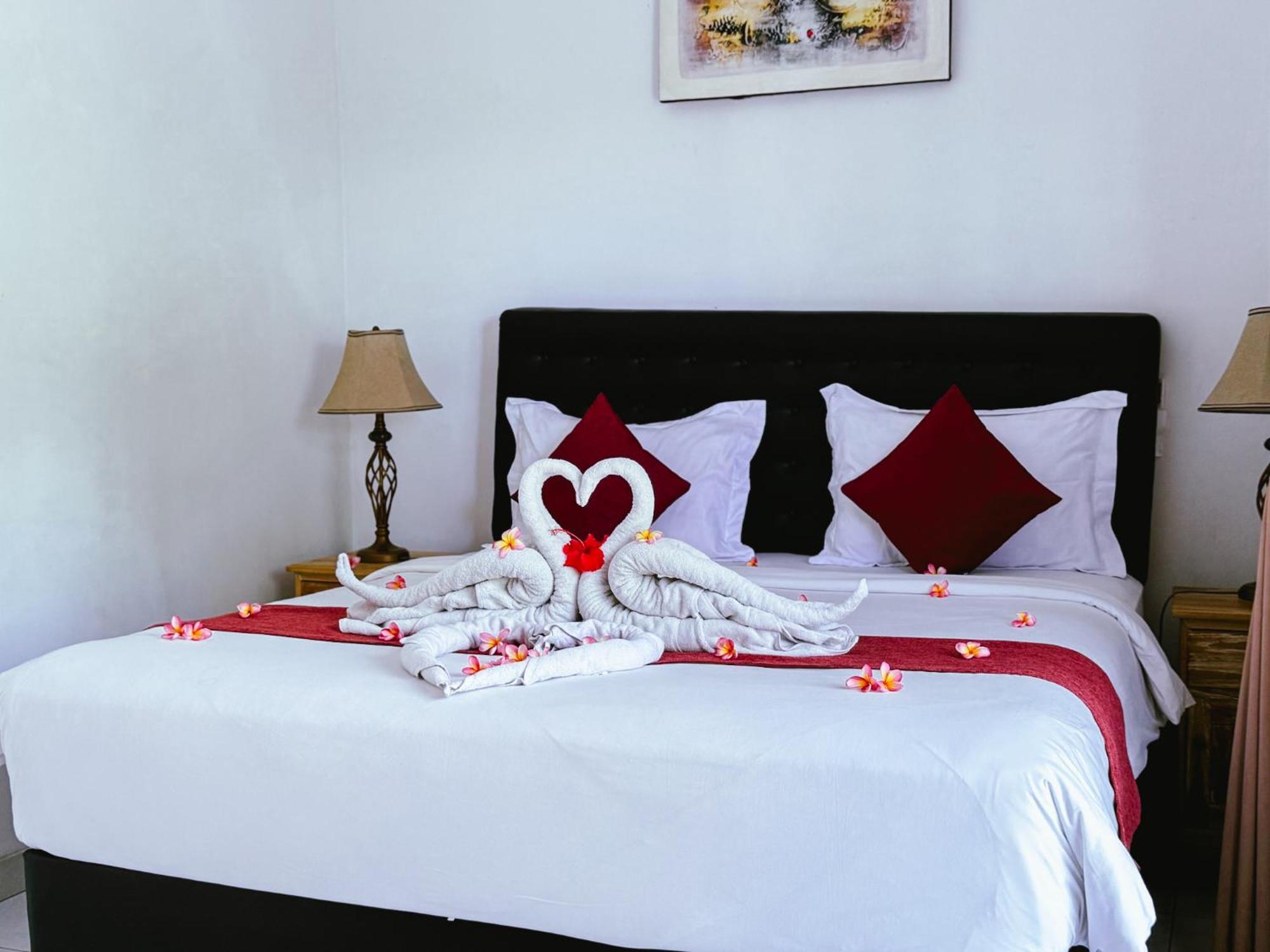 Biya Lumba Apartment Candi Dasa  Bagian luar foto